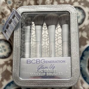 BCBGeneration Glam Up Silver Brush Set